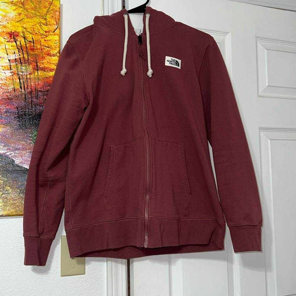 Brand new North Face sweater.